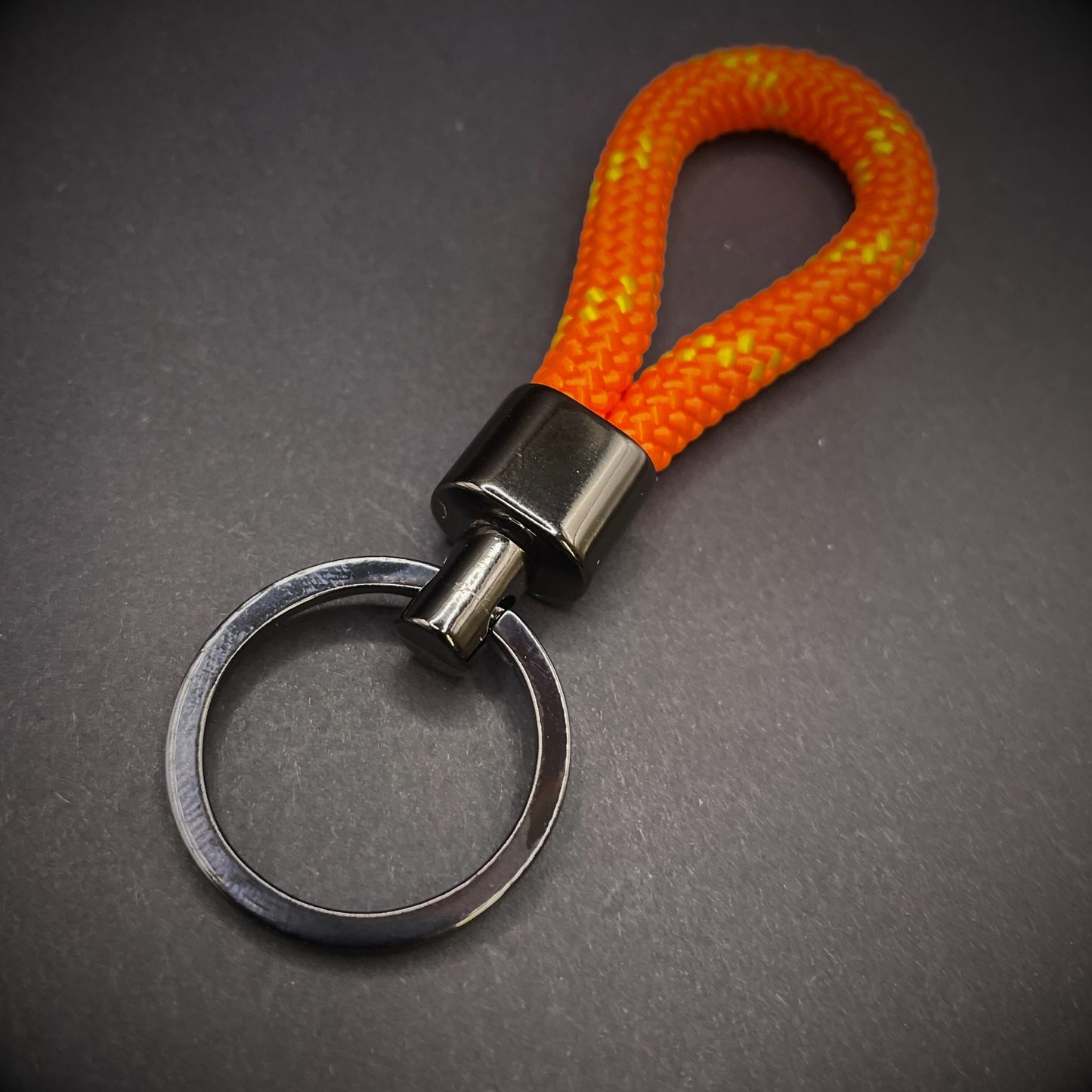 8mm Rope Swivel Keychain with Black Nickel Fittings