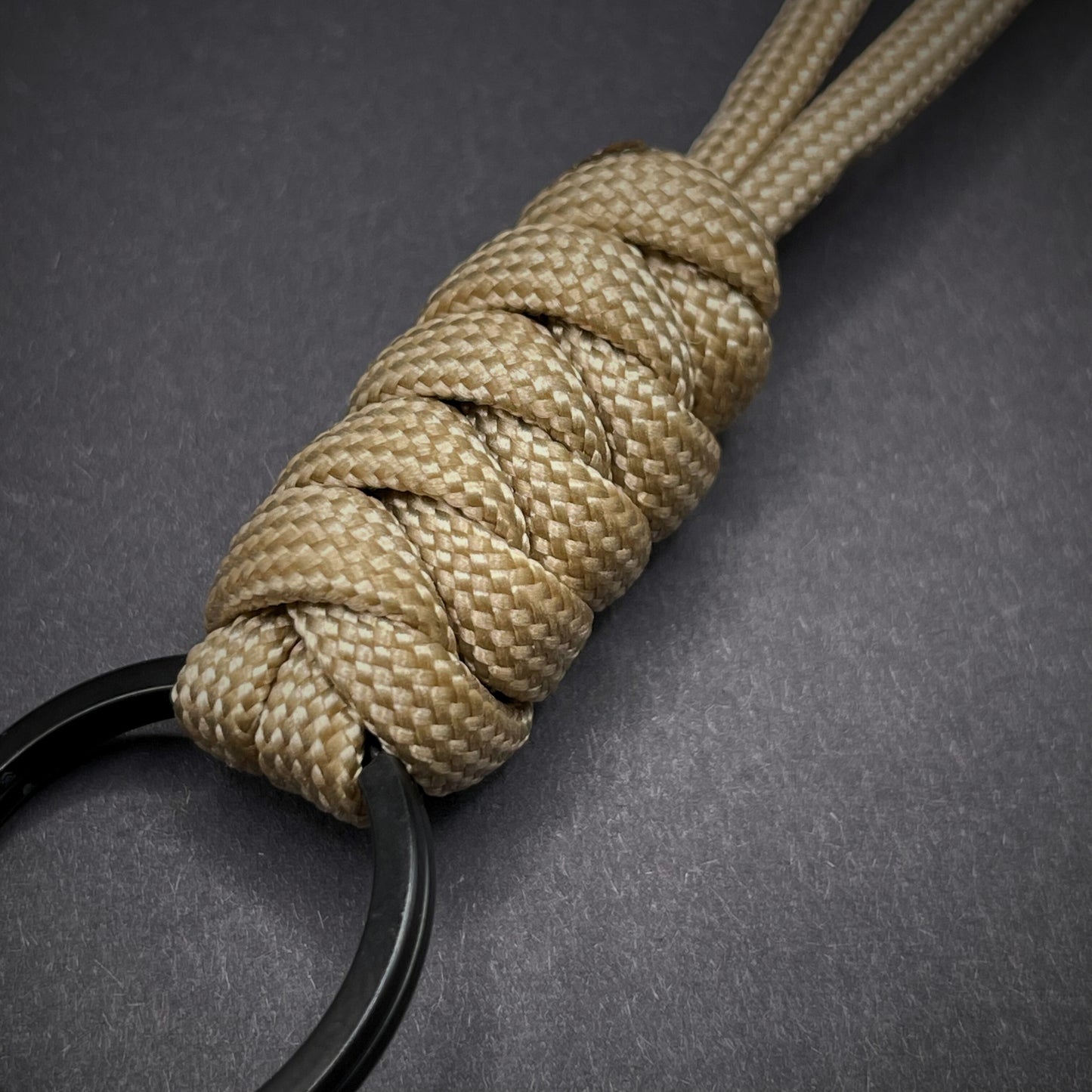 550 Paracord Snake Knot Short Lanyard