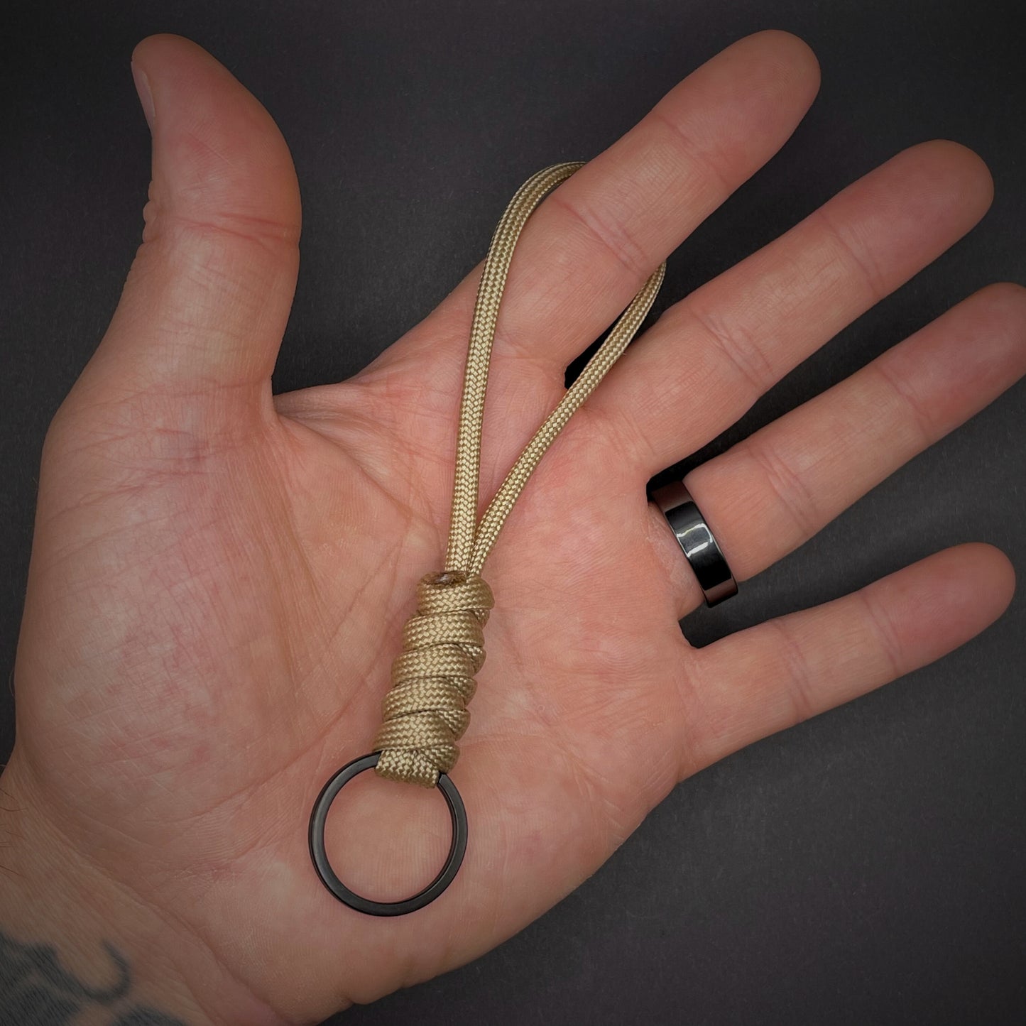 550 Paracord Snake Knot Short Lanyard
