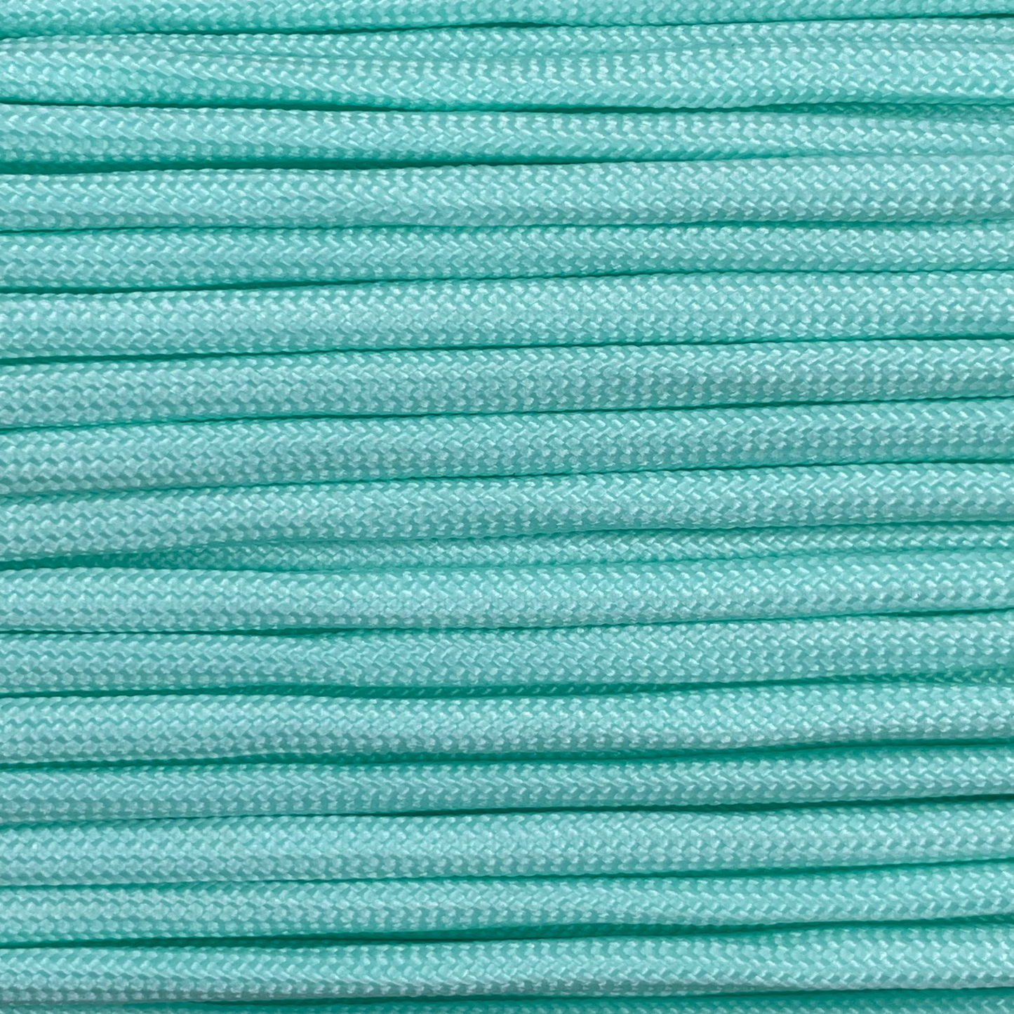 Close-up image of Lake Blue 550 paracord, showcasing the vibrant colour and texture of the material.