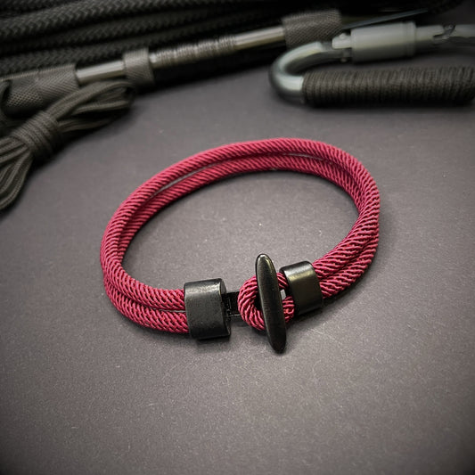 Minimalist Rope Bracelet with Bar Clasp