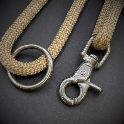 Knotted Dog Lead with Stainless Steel Lobster Clasp and 275 Wrap