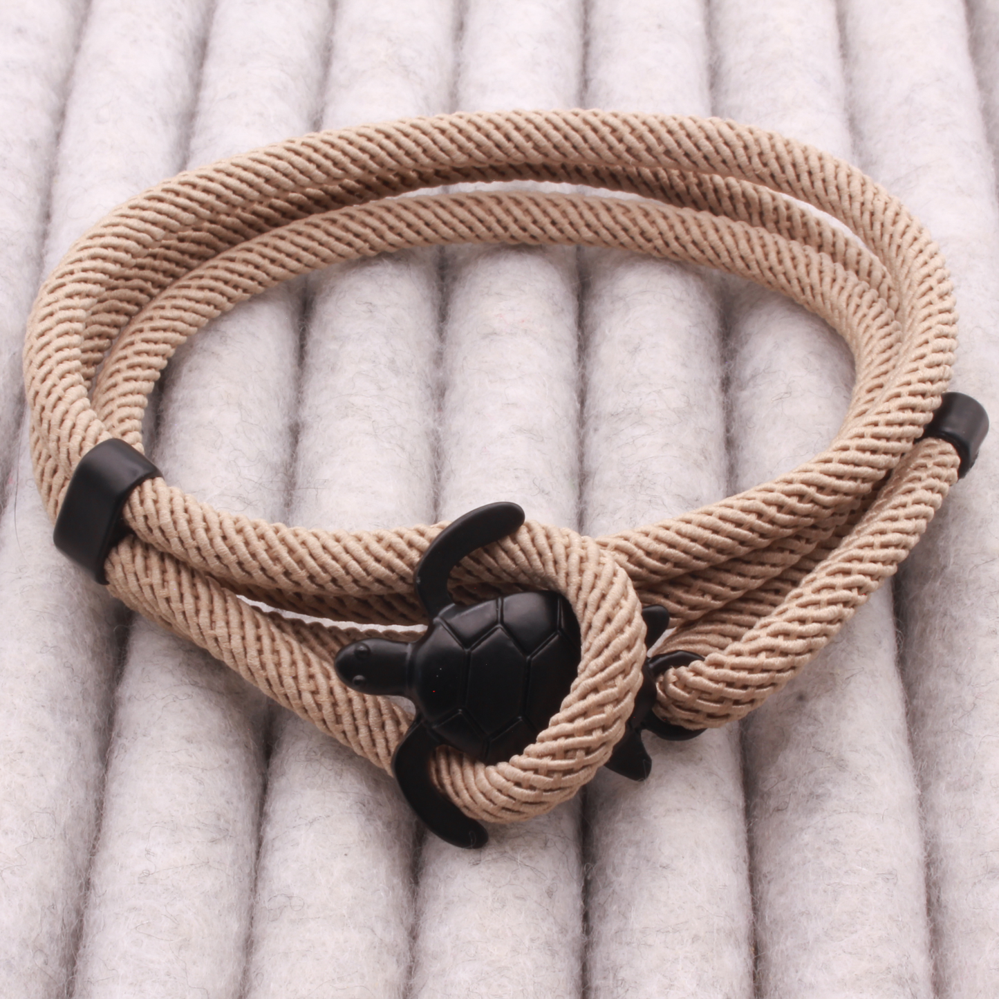 Adjustable Rope Bracelet with Turtle Clasp