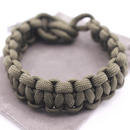 Woven Paracord Bracelet with Sliding Knot