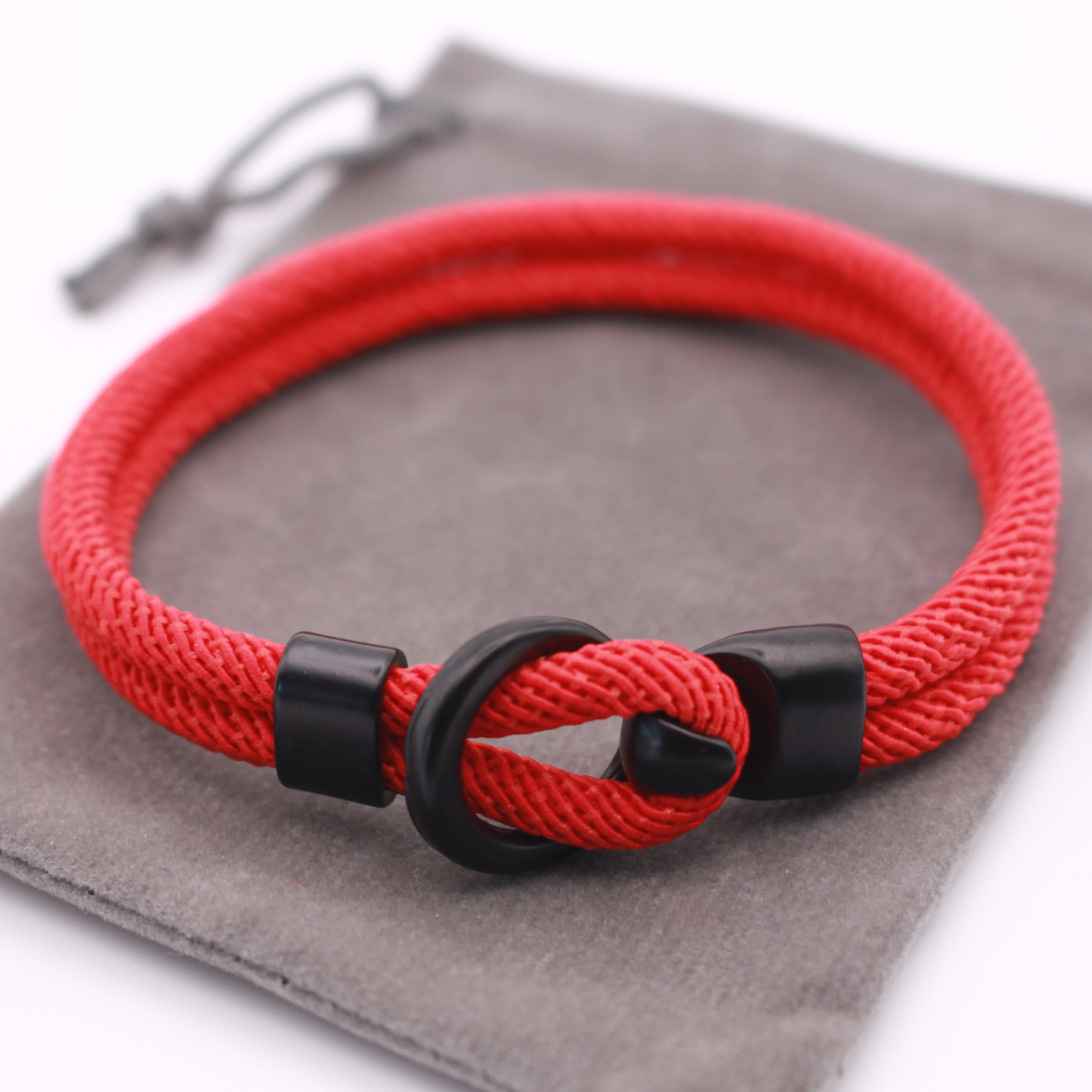 Minimalist Rope Bracelet with Round Clasp