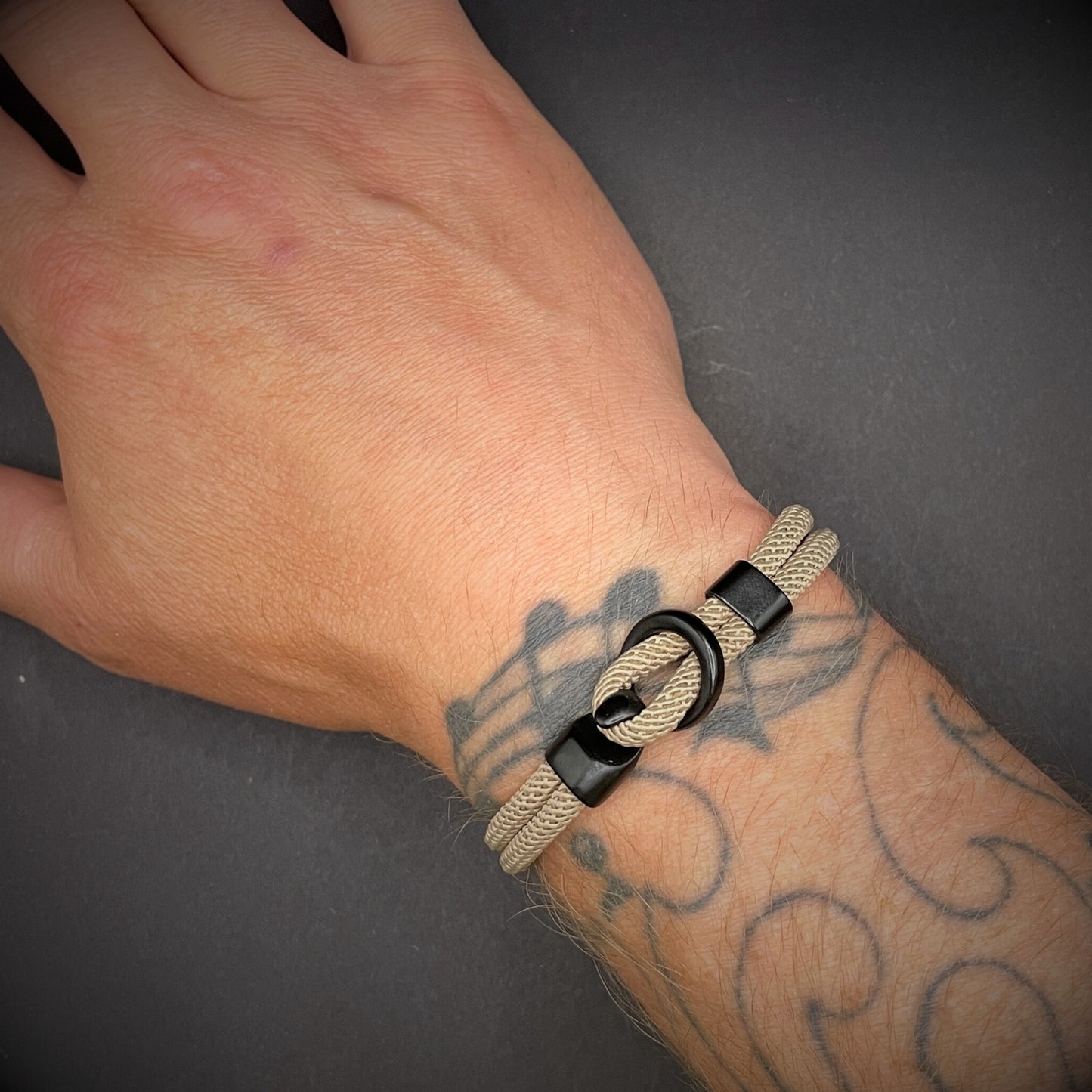 Minimalist Rope Bracelet with Hook and Loop Clasp