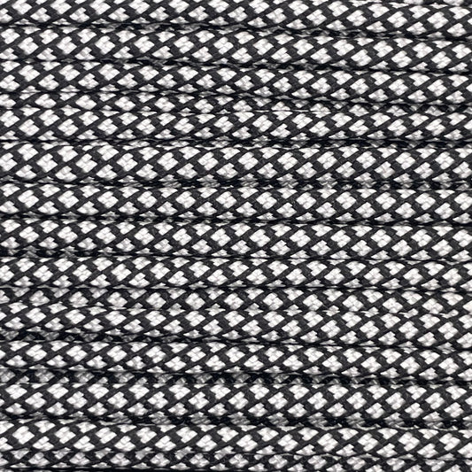 Close-up image of White Diamond 550 Paracord, showcasing the vibrant colour and texture of the material.